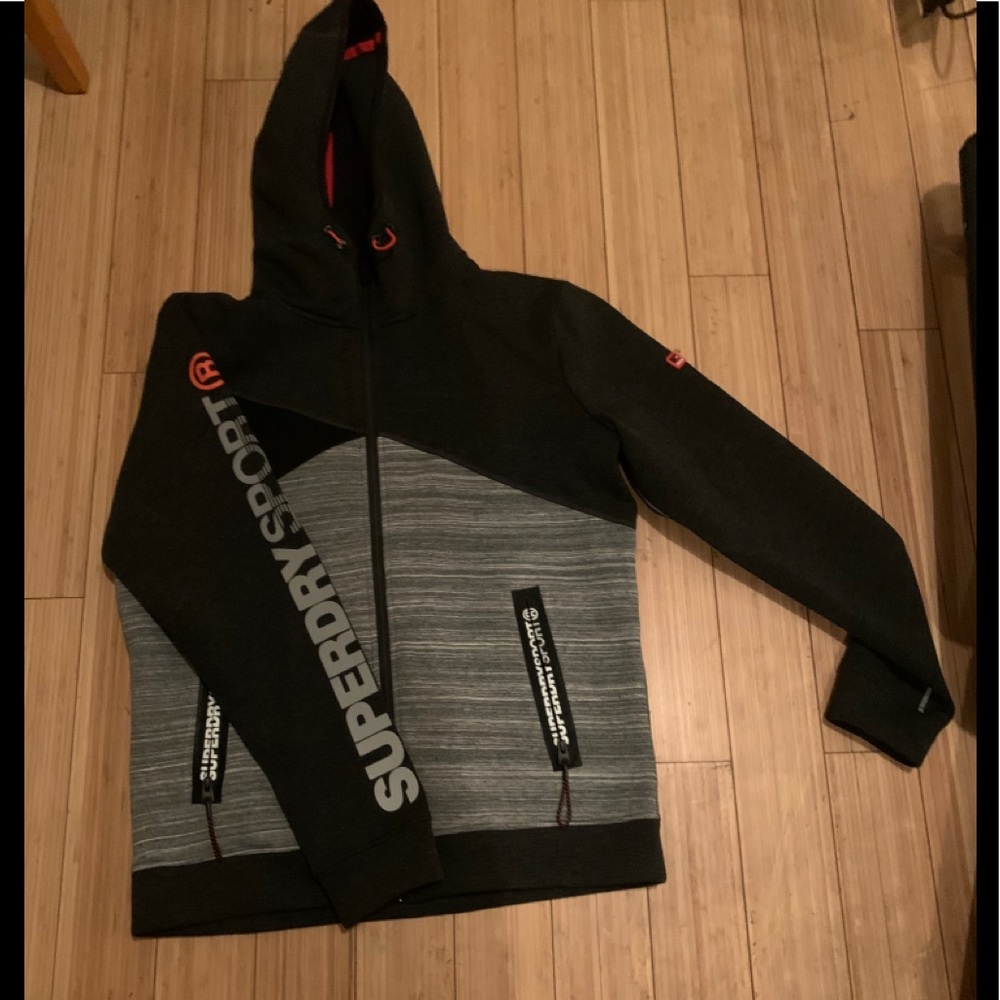 Superdry Sweatsuit Jogger Size XL New with Tags